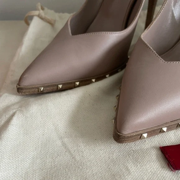 ❗️❗️❗️ SOLD❗️❗️❗️Valentino high heels - Picture 4 of 5